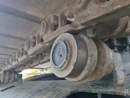 Korečková rýpadla 2023 Hitachi ZX300LCN-7 (13)