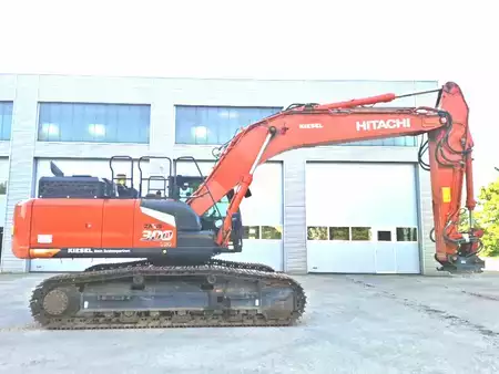 Korečková rýpadla 2023 Hitachi ZX300LCN-7 (5)