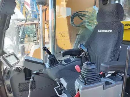Korečková rýpadla 2018 Liebherr R956LC (13)