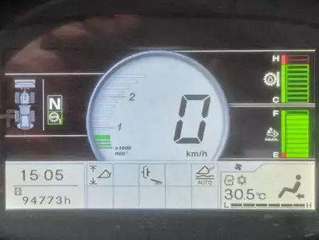 Kolové nakladače 2017 Hitachi ZW250-6 (9)