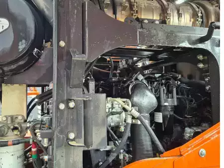 Kolové nakladače 2023 Hitachi ZW250-7 (7)