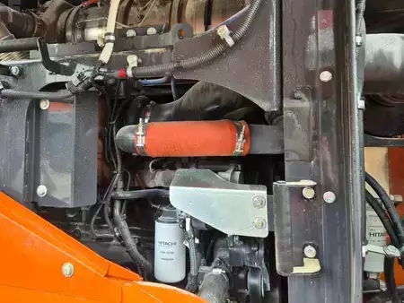 Kolové nakladače 2023 Hitachi ZW250-7 (8)