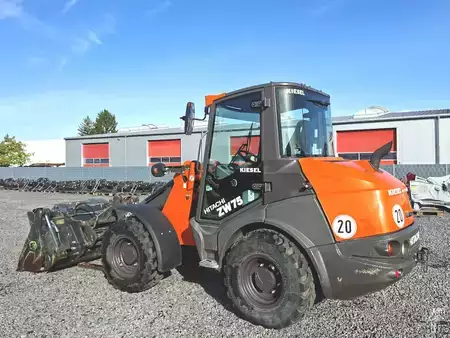 Ostatní 2023 Hitachi ZW75-6 (3)