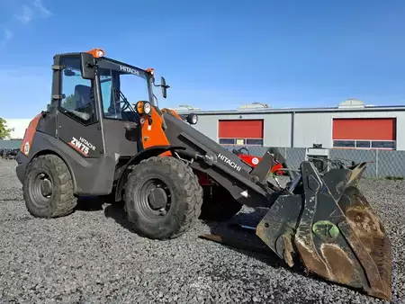 Ostatní 2023 Hitachi ZW75-6 (4)