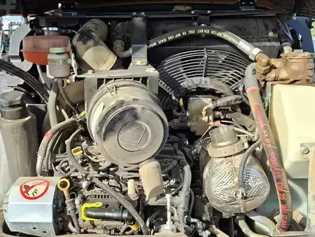 Ostatní 2023 Hitachi ZW75-6 (7)