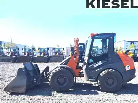 Ostatní 2024 Hitachi ZW95-6 (1)