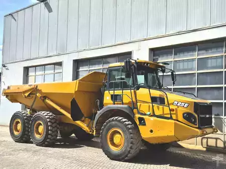 Csuklós dömperek 2019 Bell B25E (4)
