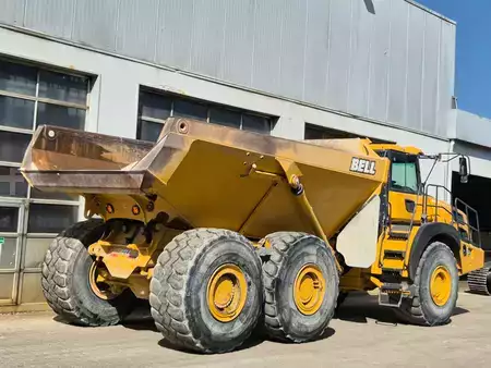 Artikulerte dumpere 2022 Bell B40E (6)