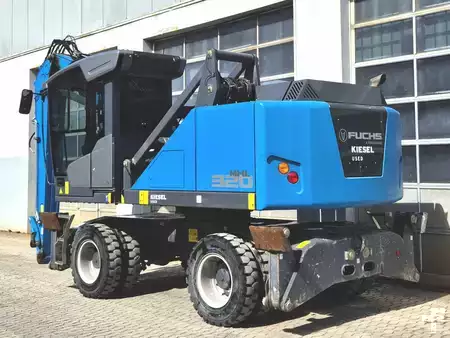 Překládací bagry  2022 Fuchs MHL320 F (3)