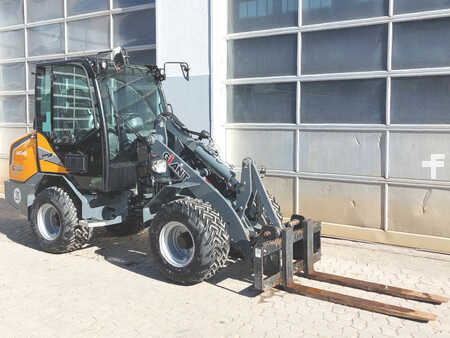 Autres 2022 Giant G3500 X-Tra (5)