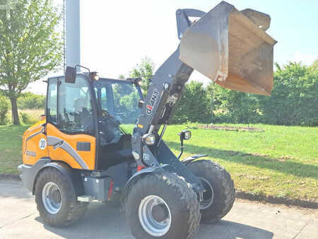 Chargeuse sur pneus 2023 Giant G5000 X-Tra (4)