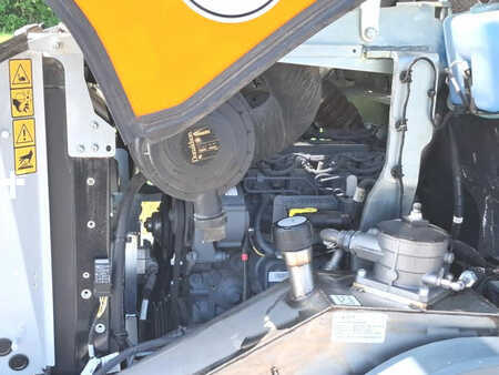 Chargeuse sur pneus 2023 Giant G5000 X-Tra (8)
