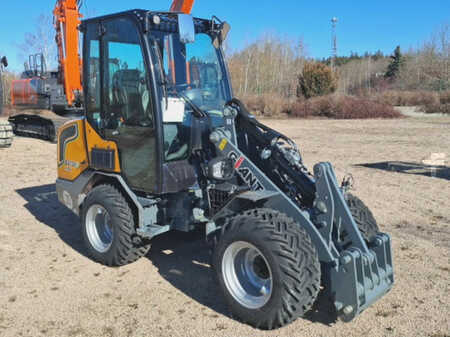 Autres 2023 Giant G2700E X-Tra (5)