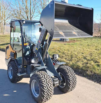 Autres 2023 Giant G2700E X-Tra Elektro (4)