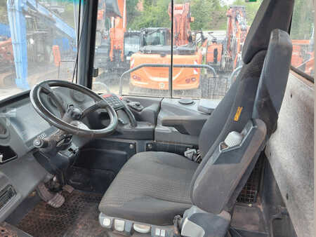 Zalomené klouby-dampry  2020 Bell B45E (9)