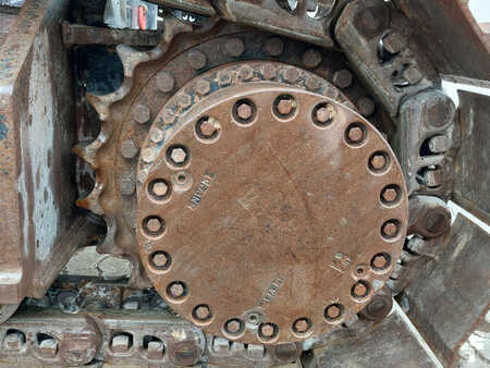 Koparki do wyburzeń 2019 Hitachi KTEG KMC400P-6 (12)