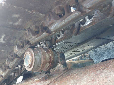 Koparki do wyburzeń 2019 Hitachi KTEG KMC400P-6 (13)