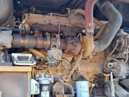 Koparki kołowe 2017 Caterpillar M318F (8)