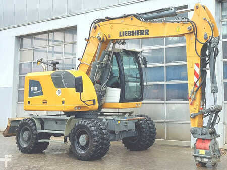 Mobilní bagry 2013 Liebherr A918 Compact (5)