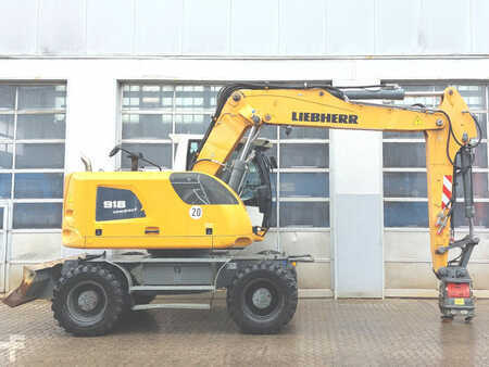 Mobilbagger 2013 Liebherr A918 Compact (6)