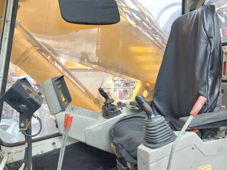 Escavadora de demolição 2001 Liebherr R944 VH (14)