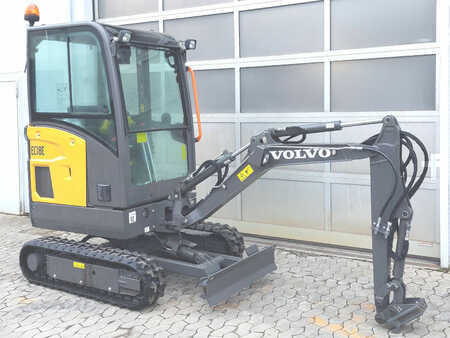 Minigraver 2023 Volvo EC18E (5)