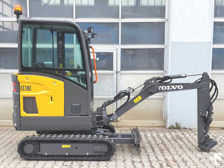 Minigraver 2023 Volvo EC18E (6)