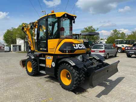 JCB HYDRADIG HD110WT 4F 40 km/h OQ45 Powertilt SW