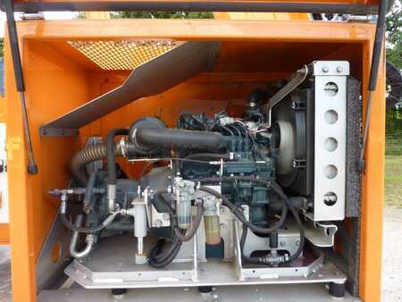 Autogru 2022 Böcker AHK 30 KS (7)