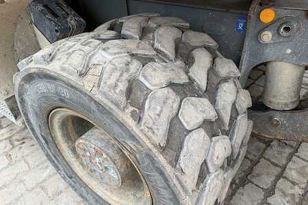 Mobilní bagry 2017 Liebherr A 916 Litronic (8)