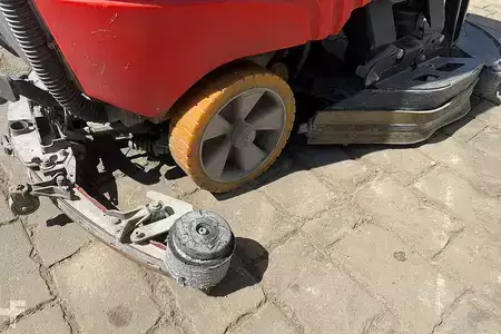 Annet 2011 Hako matic B115 R (8)