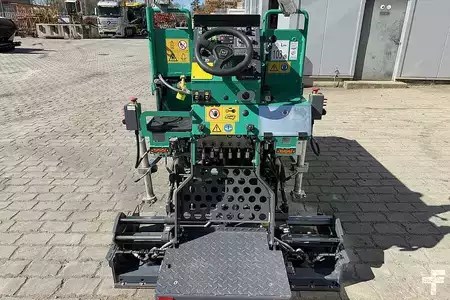 Asfaltmachines op banden 2023 VÖGELE Mini 500 (3)