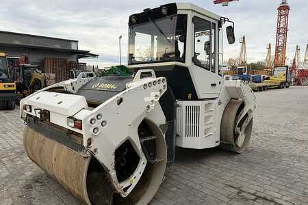 Tandemové válce 2014 BOMAG BW 203 AD-4 AM2 (4)