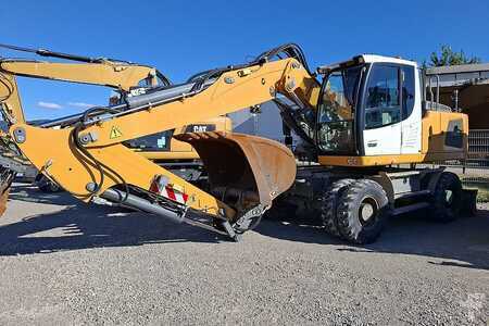 Escavadora de rodas 2016 Liebherr A 920 Litronic (1)