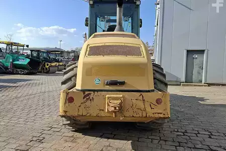 Walzenzug 2010 Caterpillar CP 56 (4)