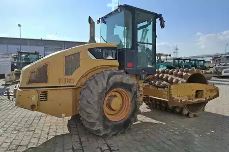 Walzenzug 2010 Caterpillar CP 56 (6)