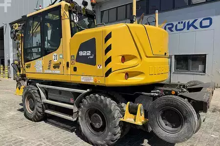Mobil grävmaskin 2018 Liebherr A 922 Rail Litronic (2)