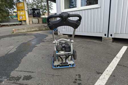 Ostatní 2022 Weber CF 2-II Hd (5)