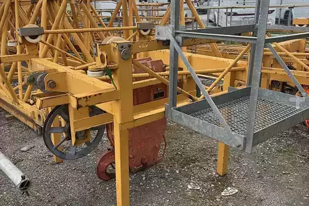 Obendrehkran 2004 Liebherr 180 EC-H 10 Litronic (8)