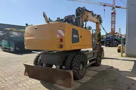 Kerekes kotrógép 2018 Liebherr A 924 Litronic (4)