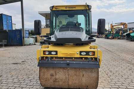 BOMAG BW 174 AP-4v