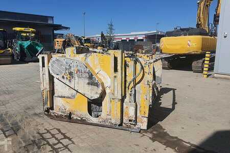 Kierrätyslaitteet 2013 WIRTGEN WS 250 (4)