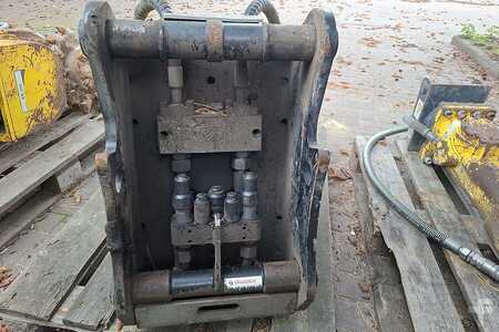 Bunkehamre 2022 Epiroc SB 452 OilQuick 60-5 (2)