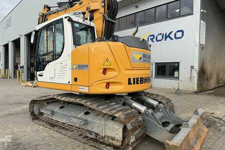 Korečková rýpadla 2021 Liebherr R 914 Compact K-S OilQuick (2)