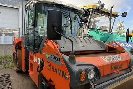 Tandem hengerek 2022 Hamm HD+ 140i VV (1)