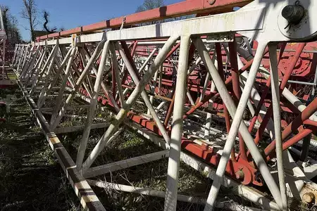 Obendrehkran 2002 Liebherr 280 EC-H 16 Litr. (6)