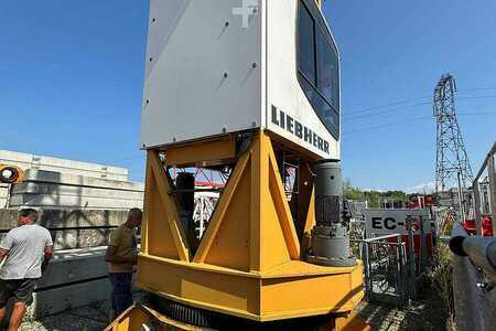 Tower Crane 2007 Liebherr 200 EC-H 10 Litr. (1)