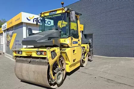 Rolos em tandem 2017 BOMAG BW 154 AP-4i AM (3)