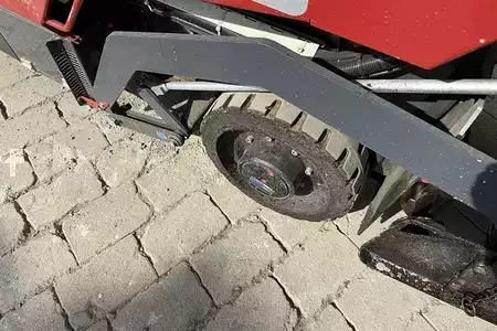Pavimentadora de rodas 2022 Dynapac F80W (8)