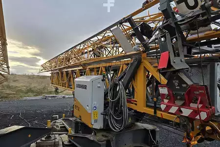 Itsensä kokoavat nosturit 2023 Liebherr 53k (1)